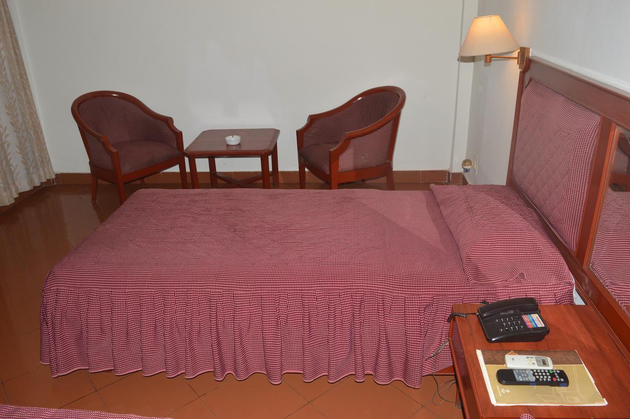 Hotel Golden Anchor Paradip Garh Exterior foto