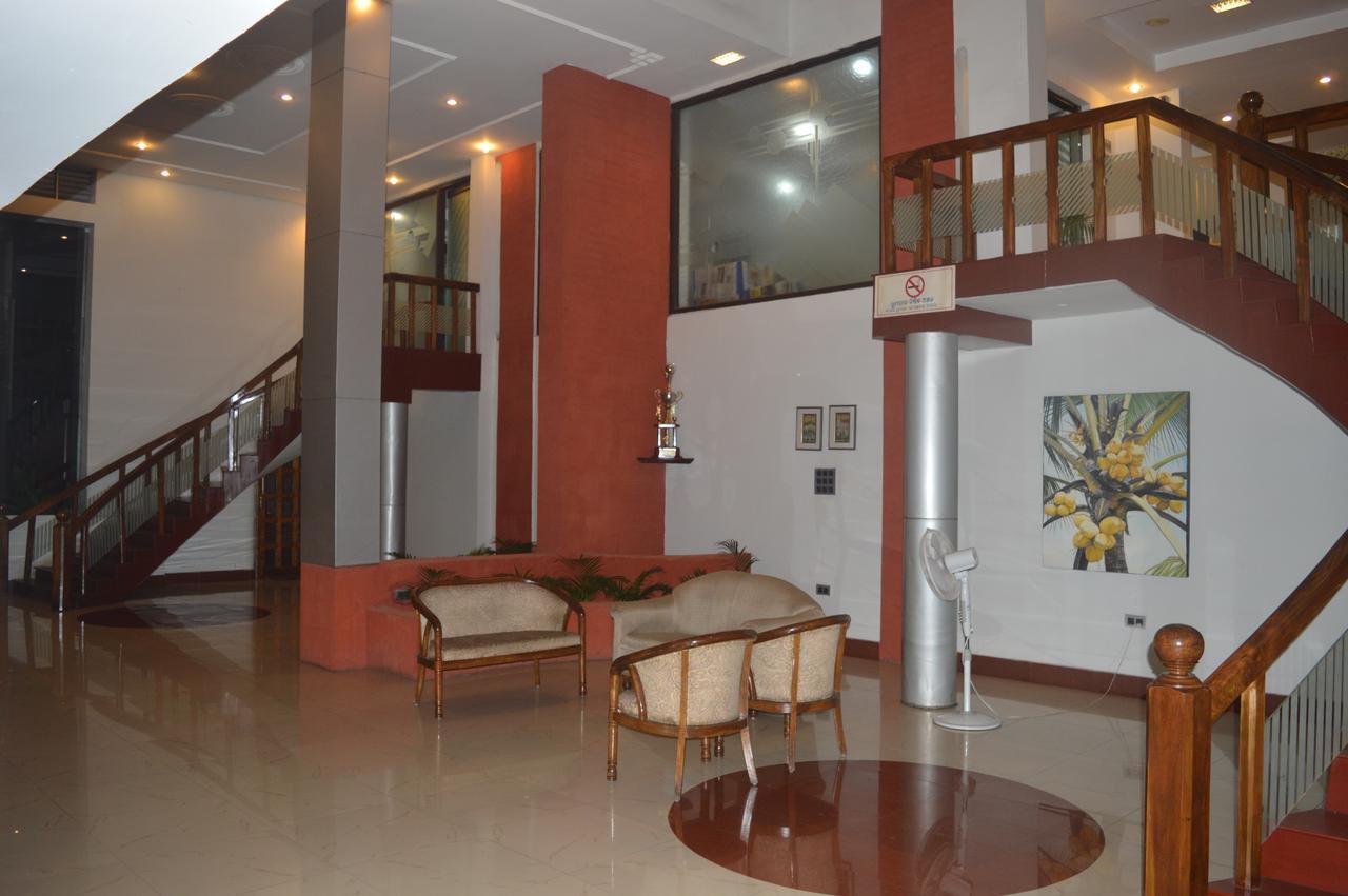 Hotel Golden Anchor Paradip Garh Exterior foto